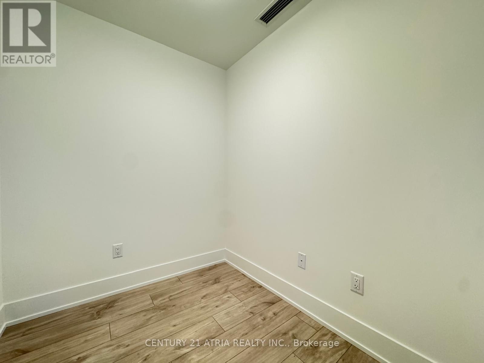 418 - 259 The Kingsway, Toronto, Ontario  M9A 0G2 - Photo 18 - W12541760