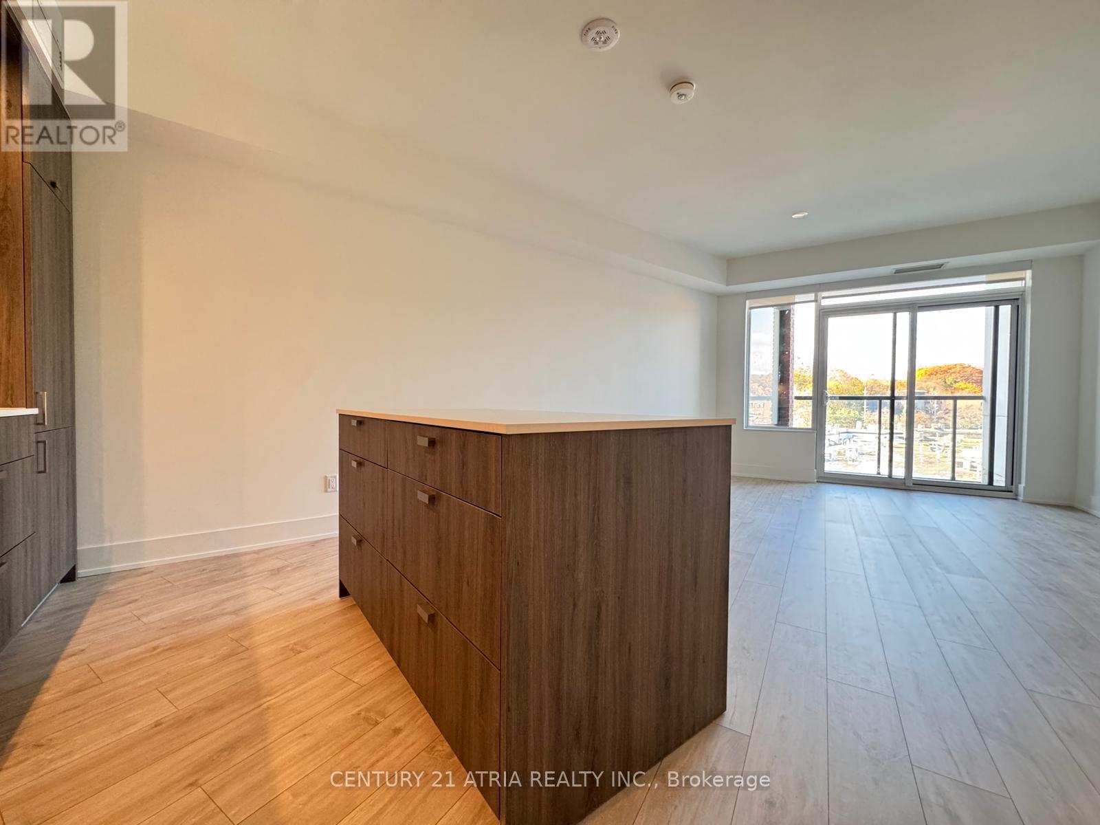 418 - 259 The Kingsway, Toronto, Ontario  M9A 0G2 - Photo 4 - W12541760