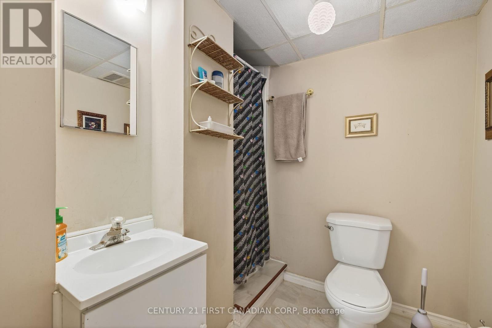 58 Scotchmere Crescent, London South, Ontario  N6E 2A1 - Photo 35 - X12542872