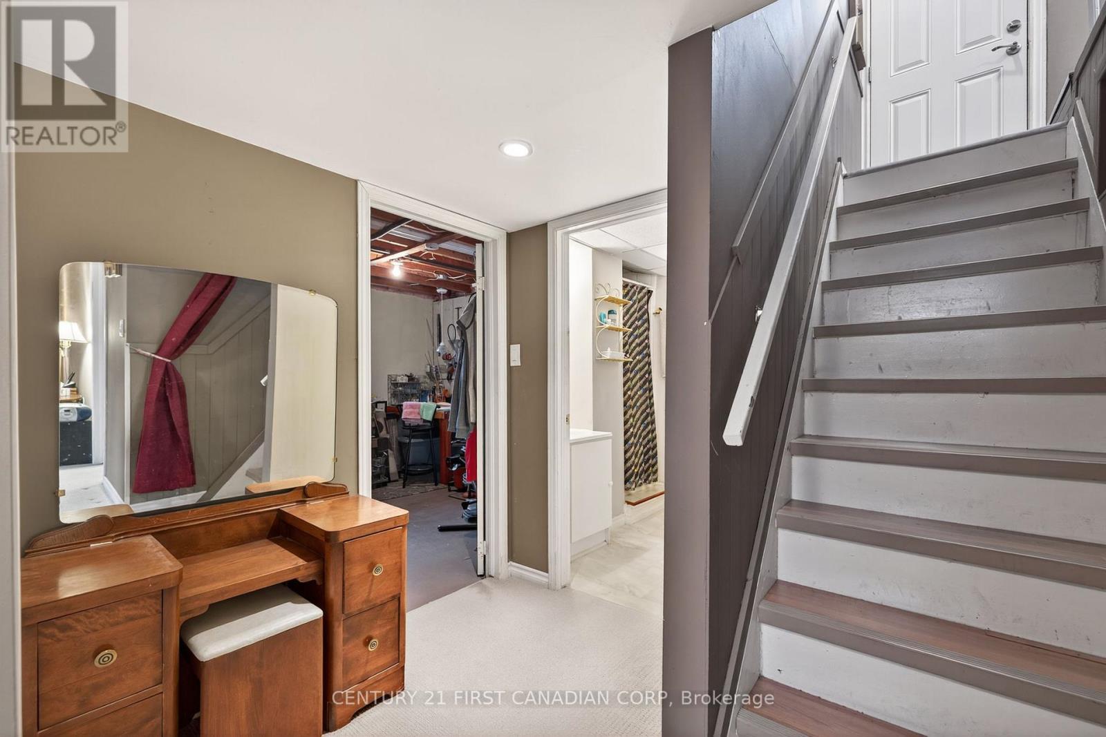 58 Scotchmere Crescent, London South, Ontario  N6E 2A1 - Photo 34 - X12542872