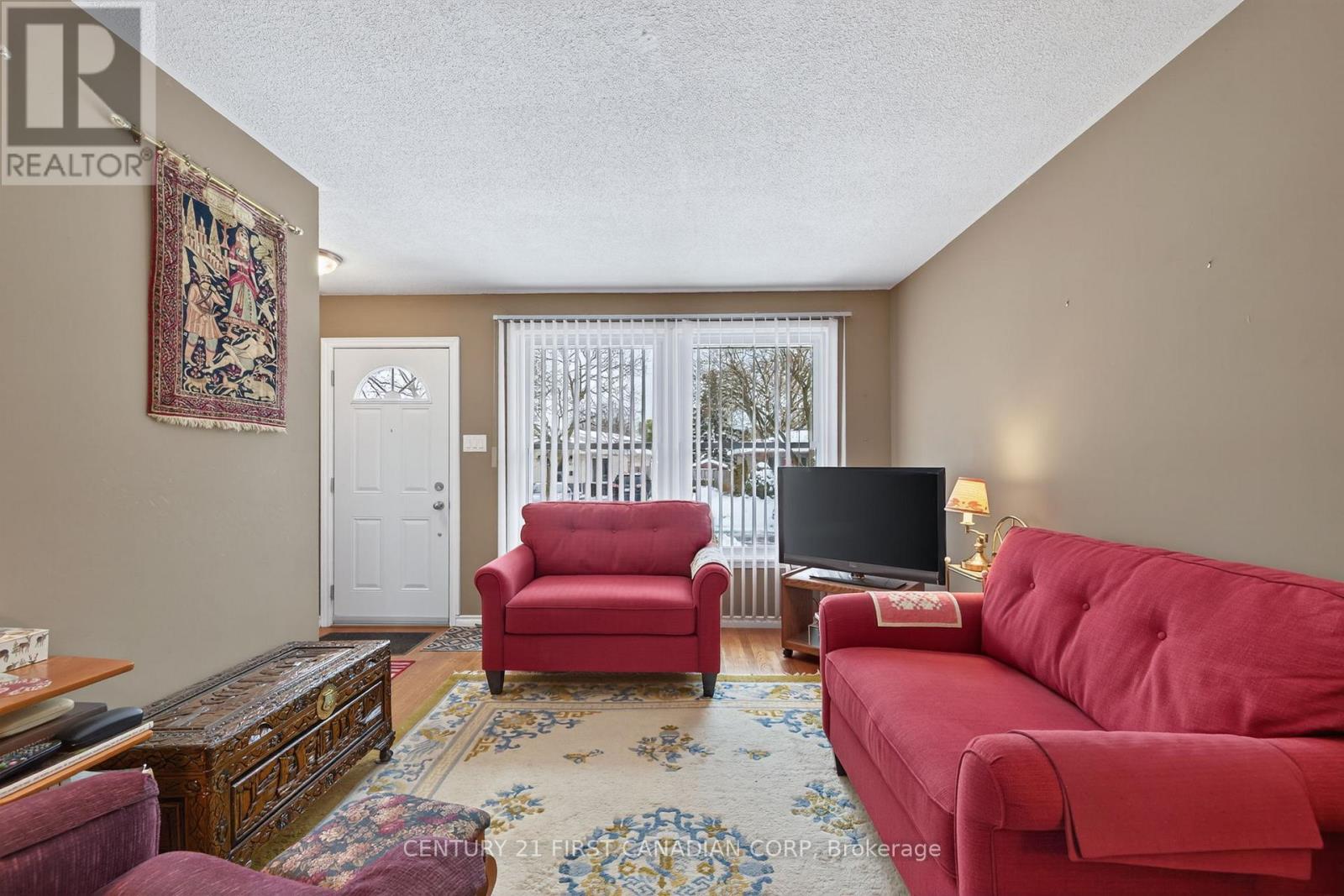 58 Scotchmere Crescent, London South, Ontario  N6E 2A1 - Photo 6 - X12542872