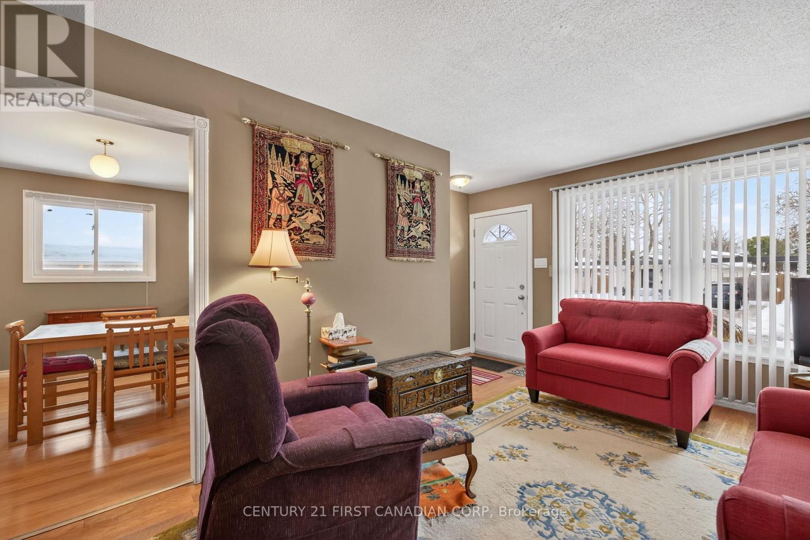 58 Scotchmere Crescent, London South, Ontario  N6E 2A1 - Photo 7 - X12542872