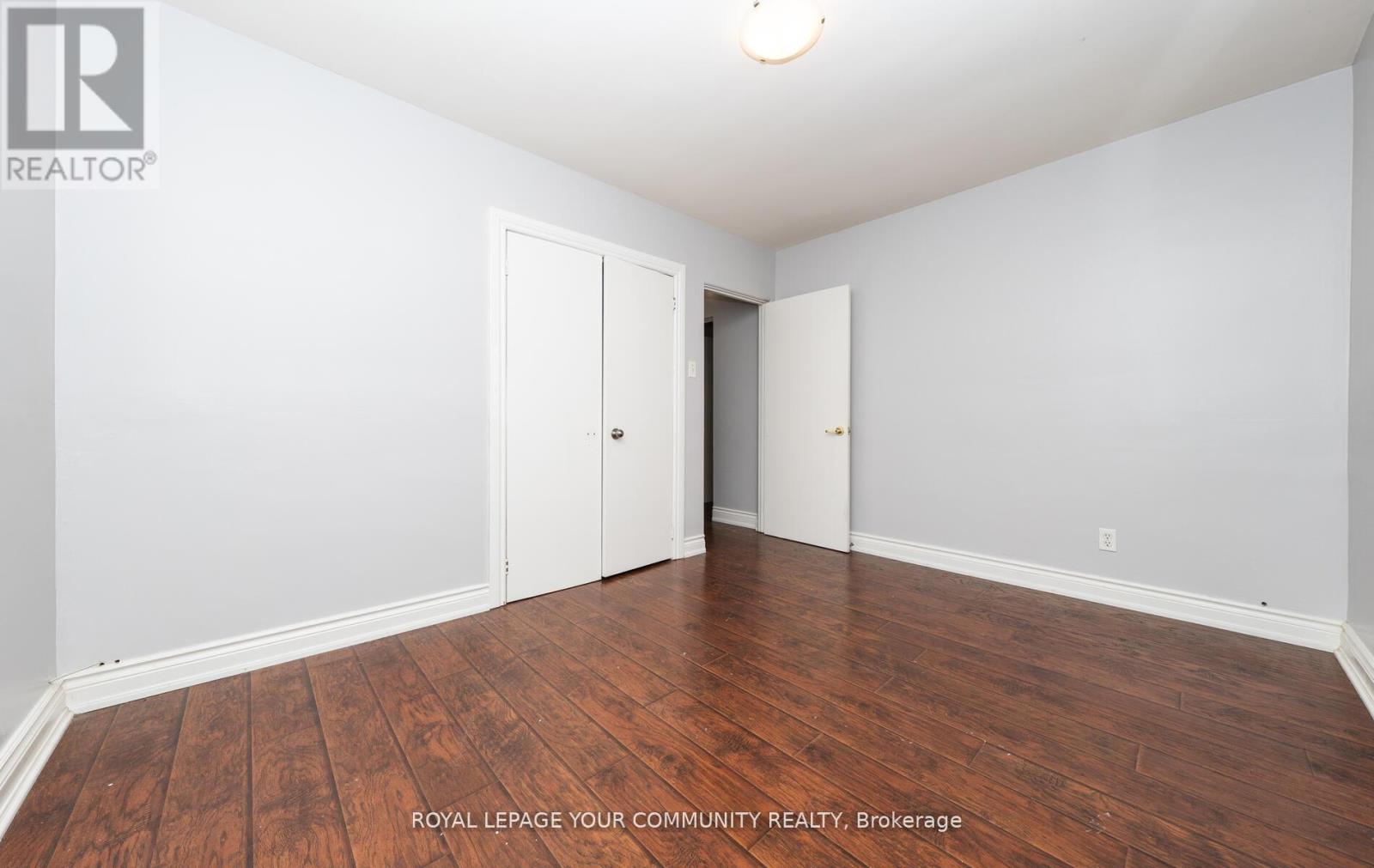 53 Newbury Drive, Newmarket, Ontario  L3Y 4P9 - Photo 19 - N12542658