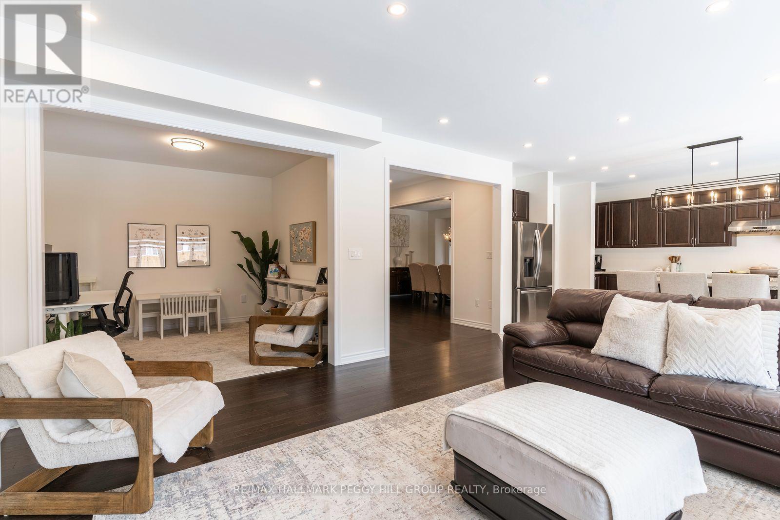 1530 Harker Street, Innisfil, Ontario  L9S 0R4 - Photo 9 - N12542676