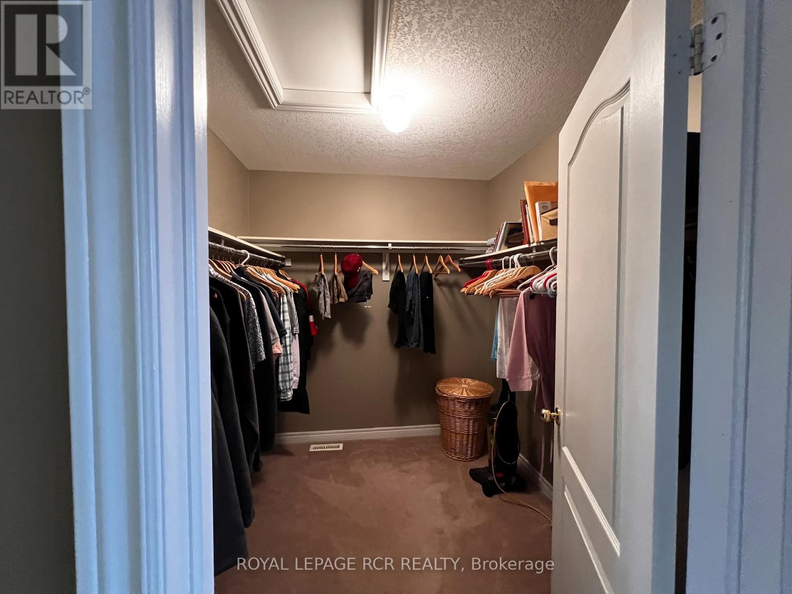 45 Buchanan Drive, New Tecumseth, Ontario  L9R 0A2 - Photo 17 - N12542724