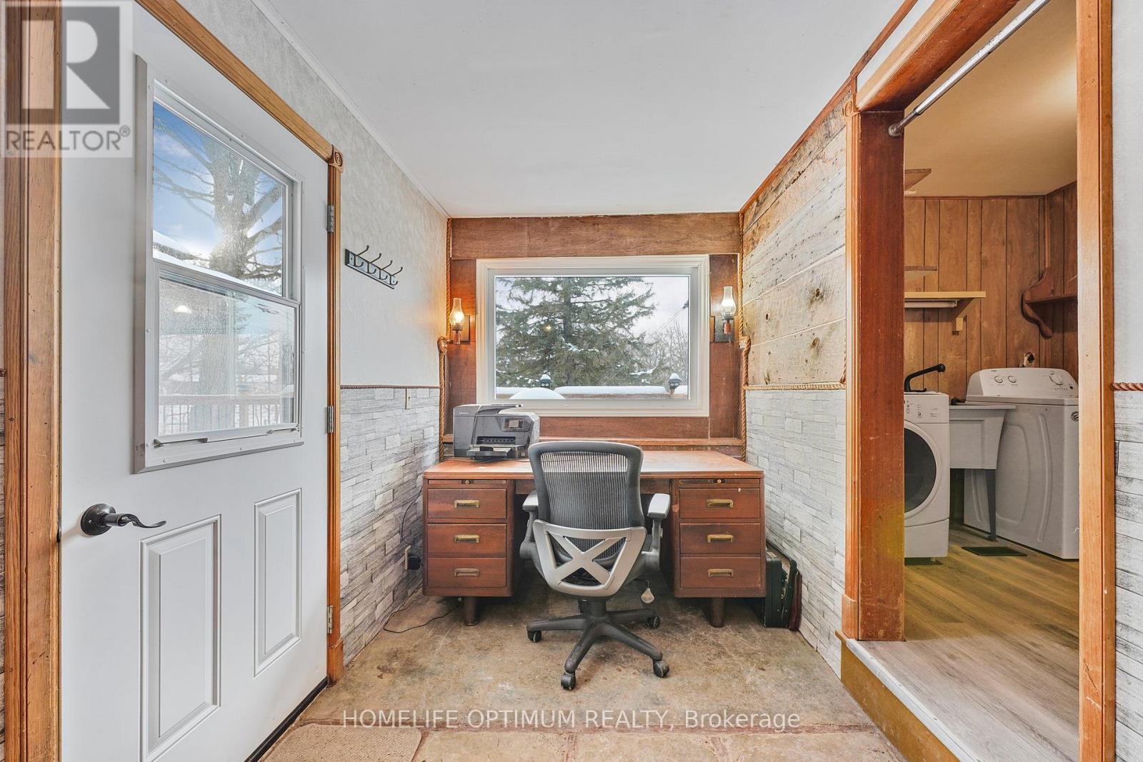 209 Barrie Street, Essa, Ontario  L0L 2N0 - Photo 12 - N12542736