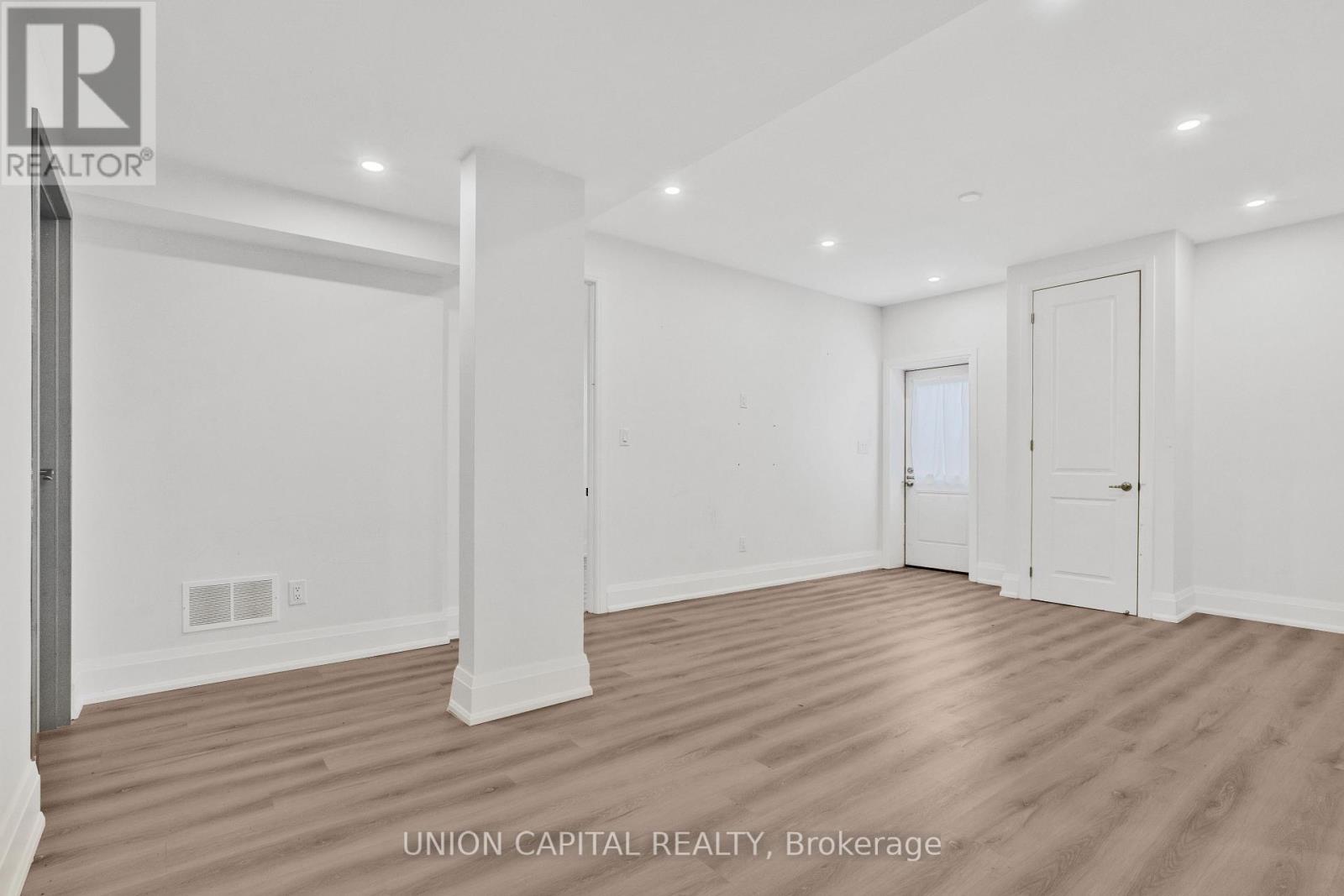 294 Wesmina Avenue, Whitchurch-Stouffville, Ontario  L4A 5C2 - Photo 26 - N12542768