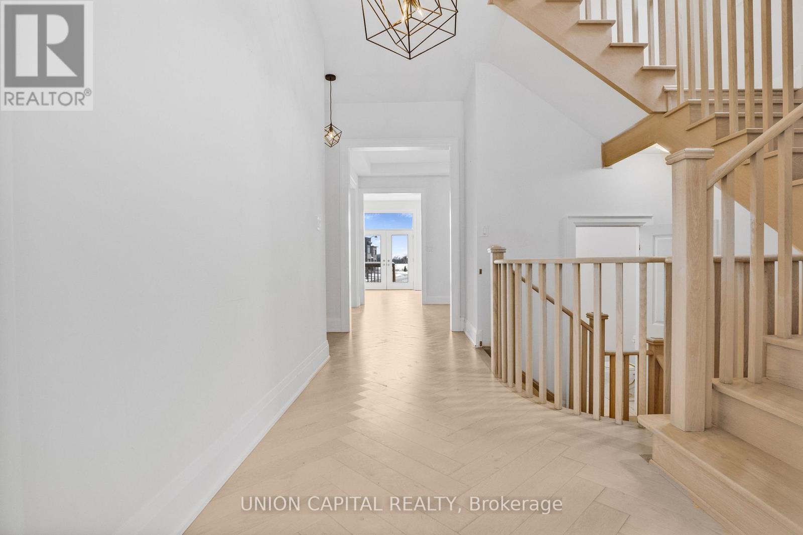 294 Wesmina Avenue, Whitchurch-Stouffville, Ontario  L4A 5C2 - Photo 3 - N12542768