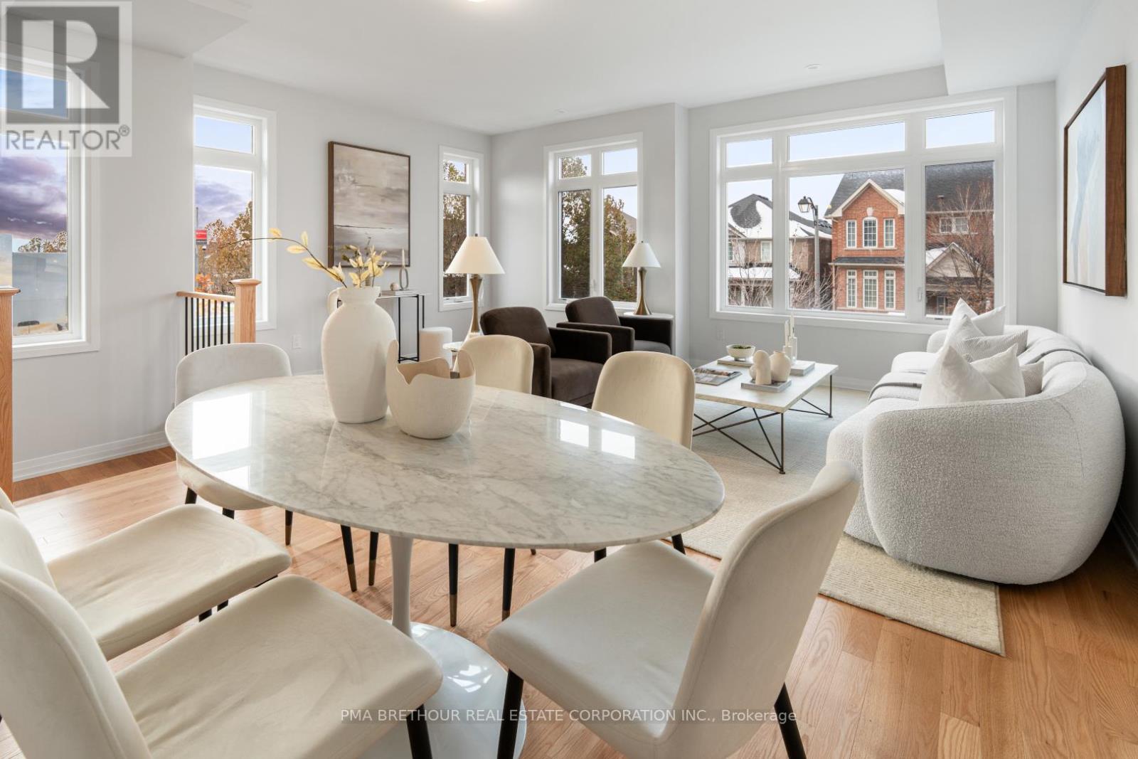 99 Rustle Woods Avenue, Markham, Ontario  L6B 0V2 - Photo 10 - N12542828