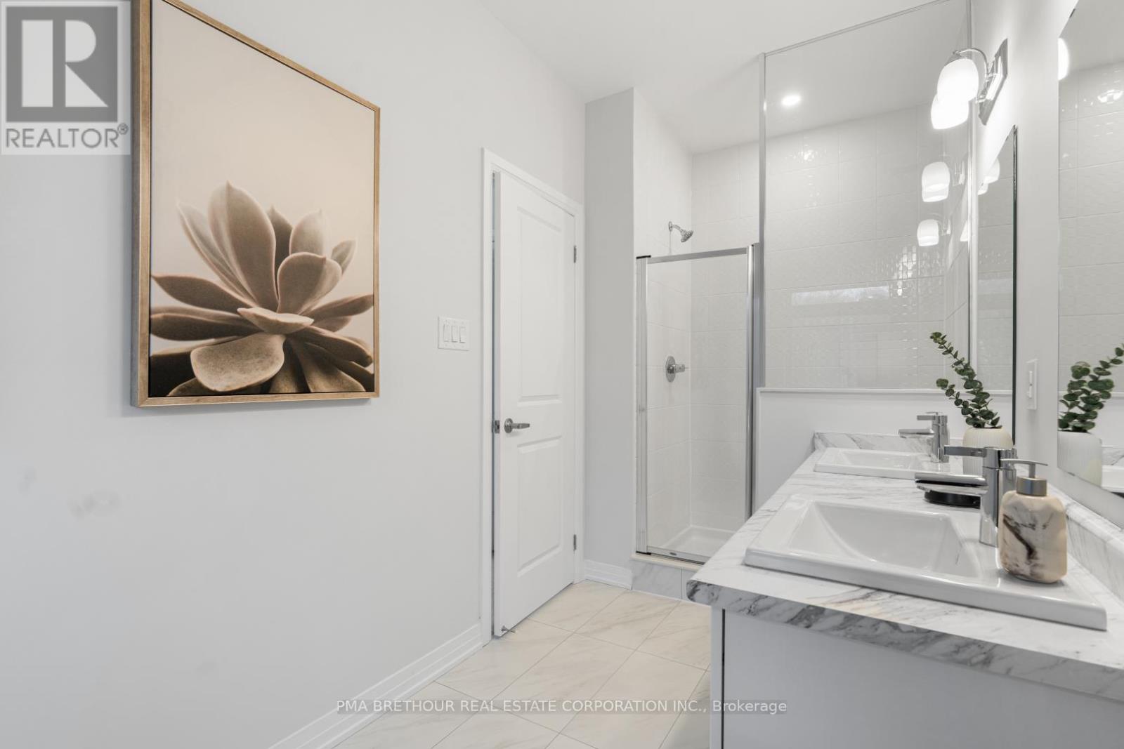 99 Rustle Woods Avenue, Markham, Ontario  L6B 0V2 - Photo 28 - N12542828