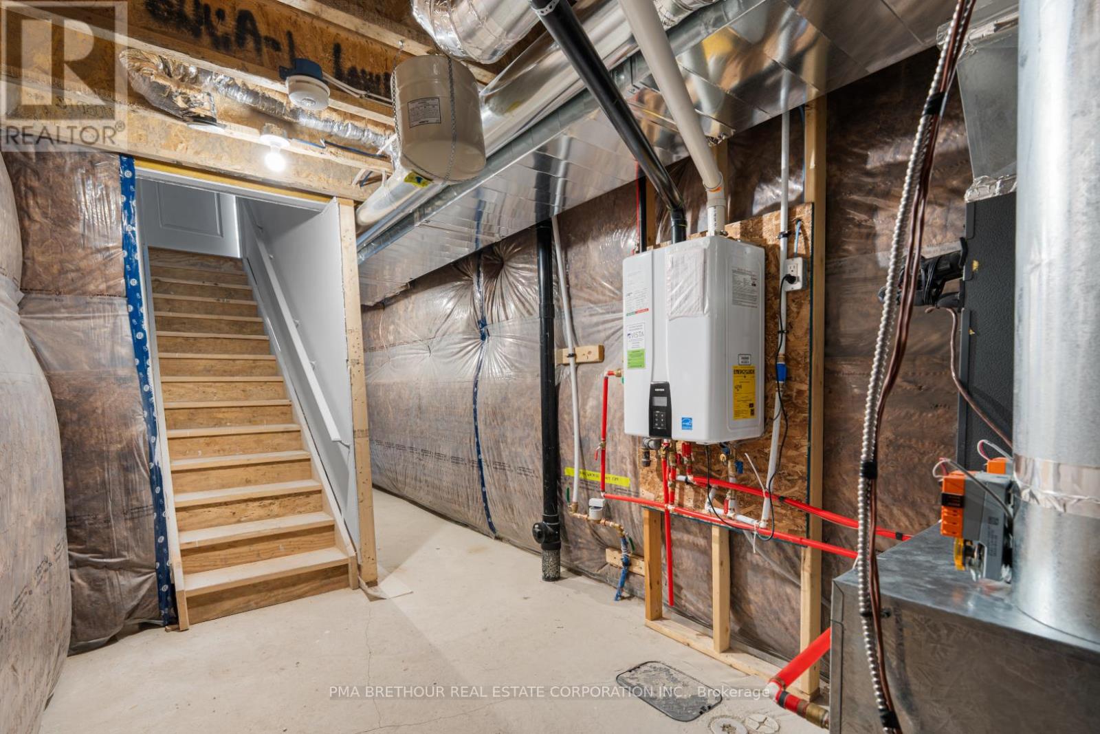 99 Rustle Woods Avenue, Markham, Ontario  L6B 0V2 - Photo 34 - N12542828