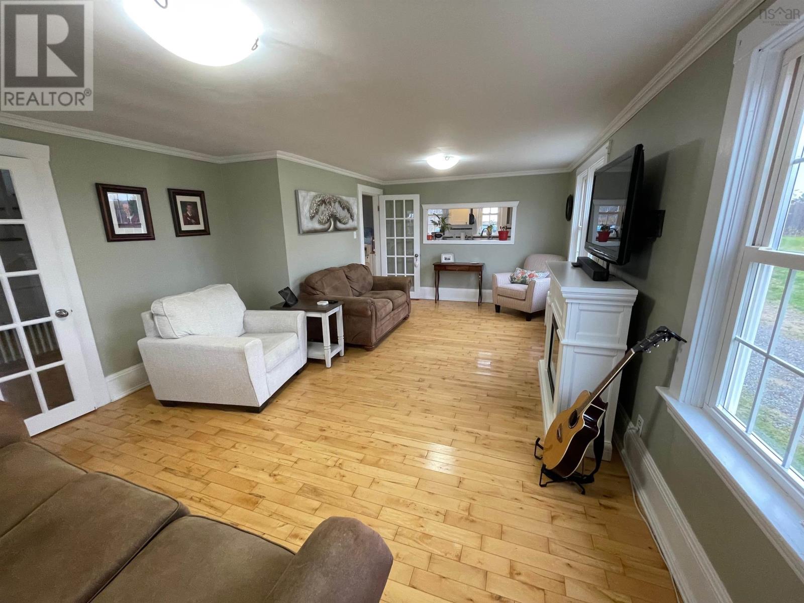 412 Meadows Road, Sydney Forks, Nova Scotia  B1L 1A8 - Photo 15 - 202527688