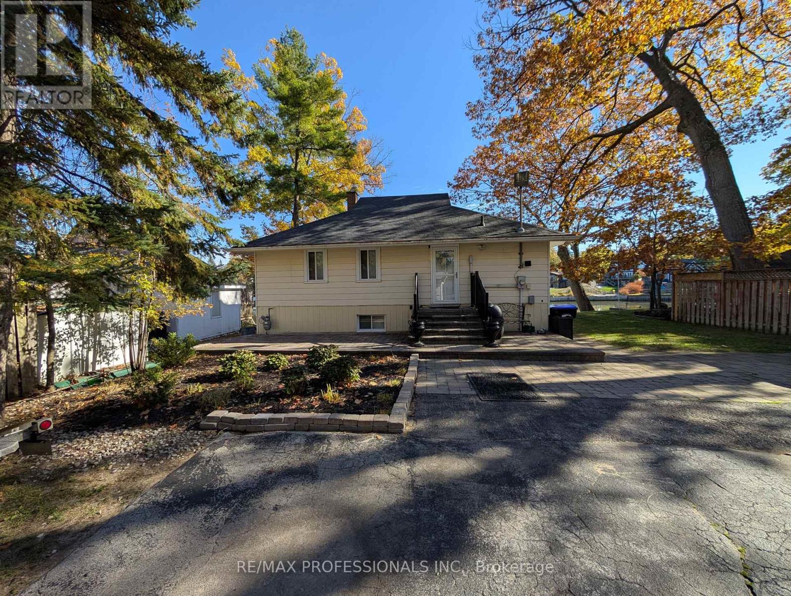 1103 Mosley Street, Wasaga Beach, Ontario  L9Z 2G1 - Photo 18 - S12542672