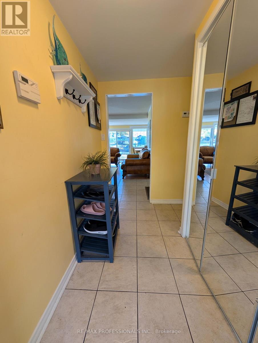 1103 Mosley Street, Wasaga Beach, Ontario  L9Z 2G1 - Photo 4 - S12542672