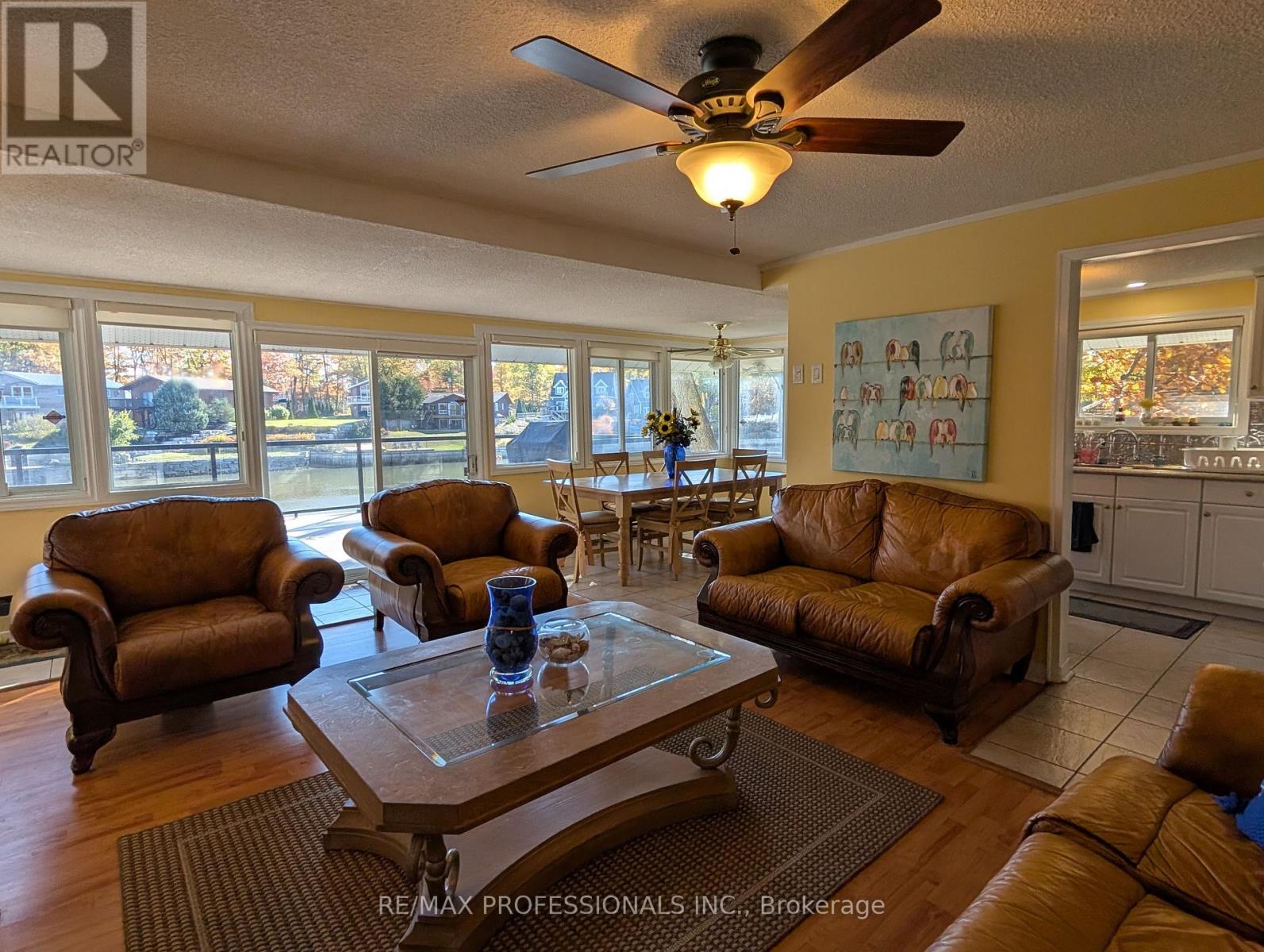 1103 Mosley Street, Wasaga Beach, Ontario  L9Z 2G1 - Photo 5 - S12542672