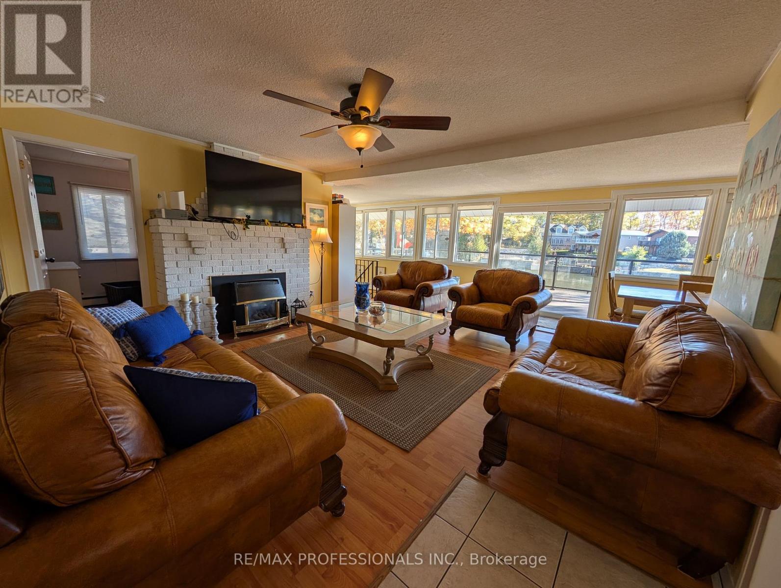 1103 Mosley Street, Wasaga Beach, Ontario  L9Z 2G1 - Photo 6 - S12542672