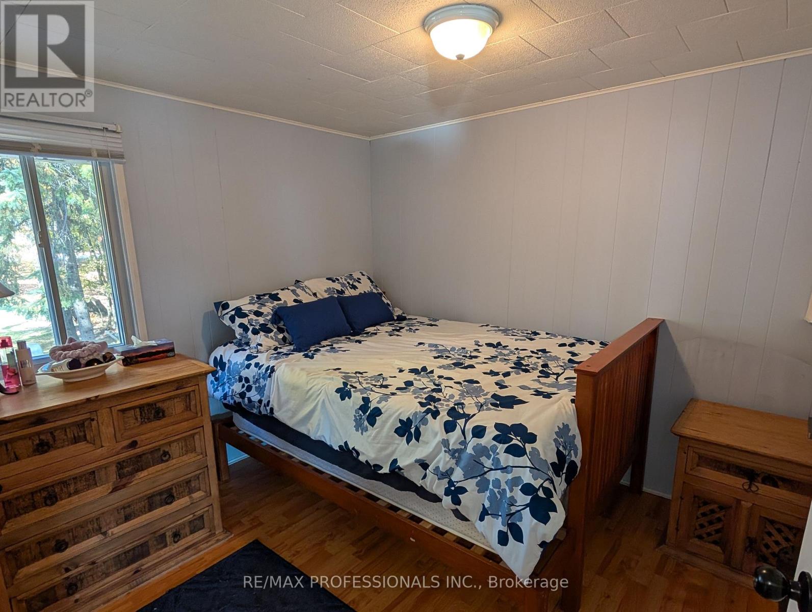 1103 Mosley Street, Wasaga Beach, Ontario  L9Z 2G1 - Photo 9 - S12542672