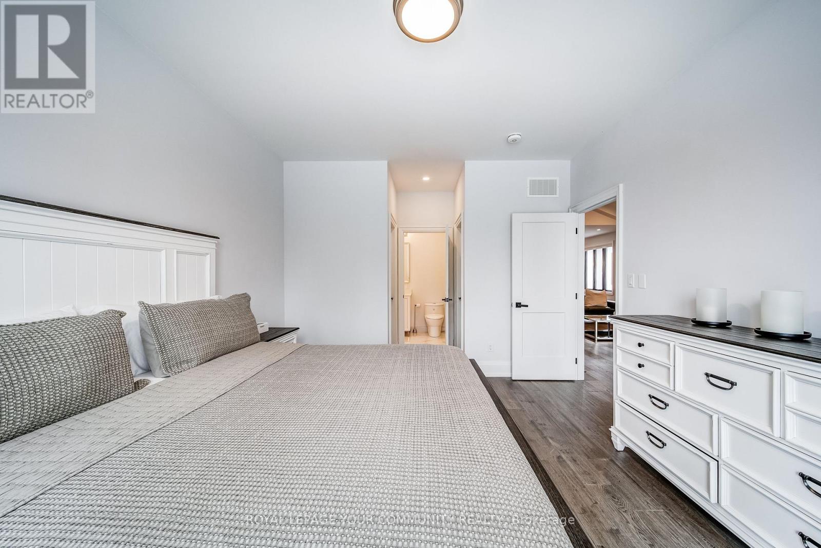 140 58th Street S, Wasaga Beach, Ontario  L9Z 2Z1 - Photo 26 - S12542702