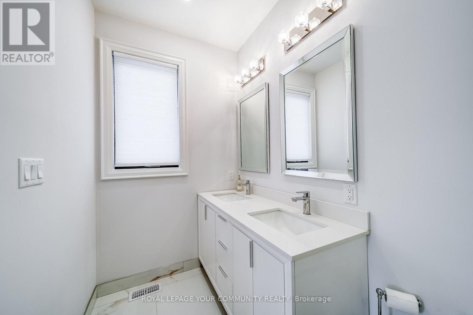 140 58th Street S, Wasaga Beach, Ontario  L9Z 2Z1 - Photo 28 - S12542702