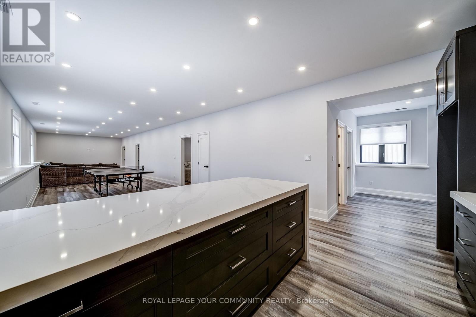 140 58th Street S, Wasaga Beach, Ontario  L9Z 2Z1 - Photo 32 - S12542702