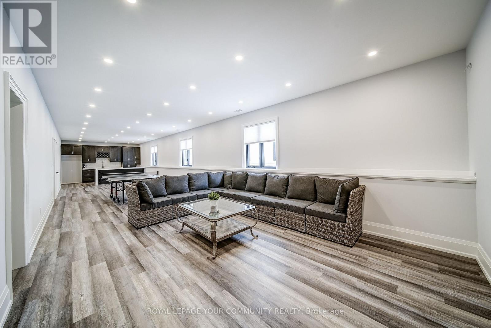 140 58th Street S, Wasaga Beach, Ontario  L9Z 2Z1 - Photo 38 - S12542702