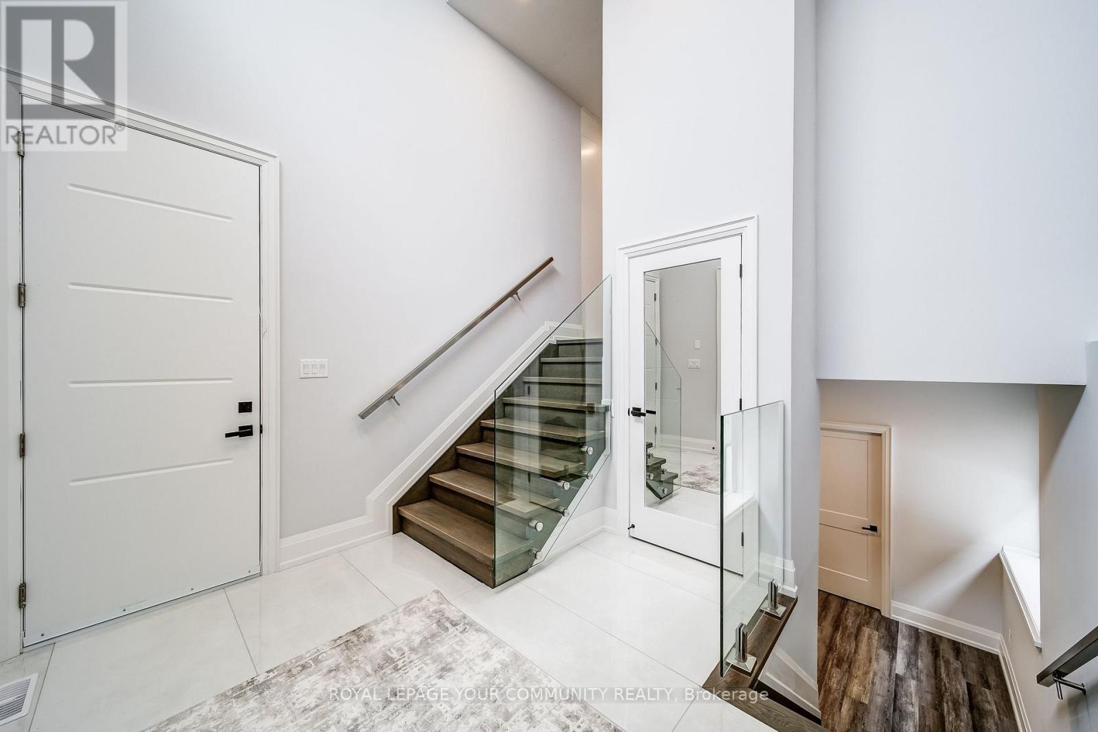 140 58th Street S, Wasaga Beach, Ontario  L9Z 2Z1 - Photo 4 - S12542702