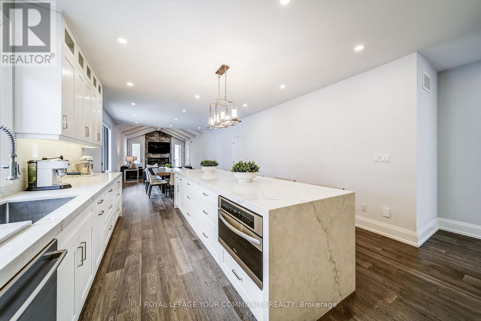 140 58th Street S, Wasaga Beach, Ontario  L9Z 2Z1 - Photo 7 - S12542702