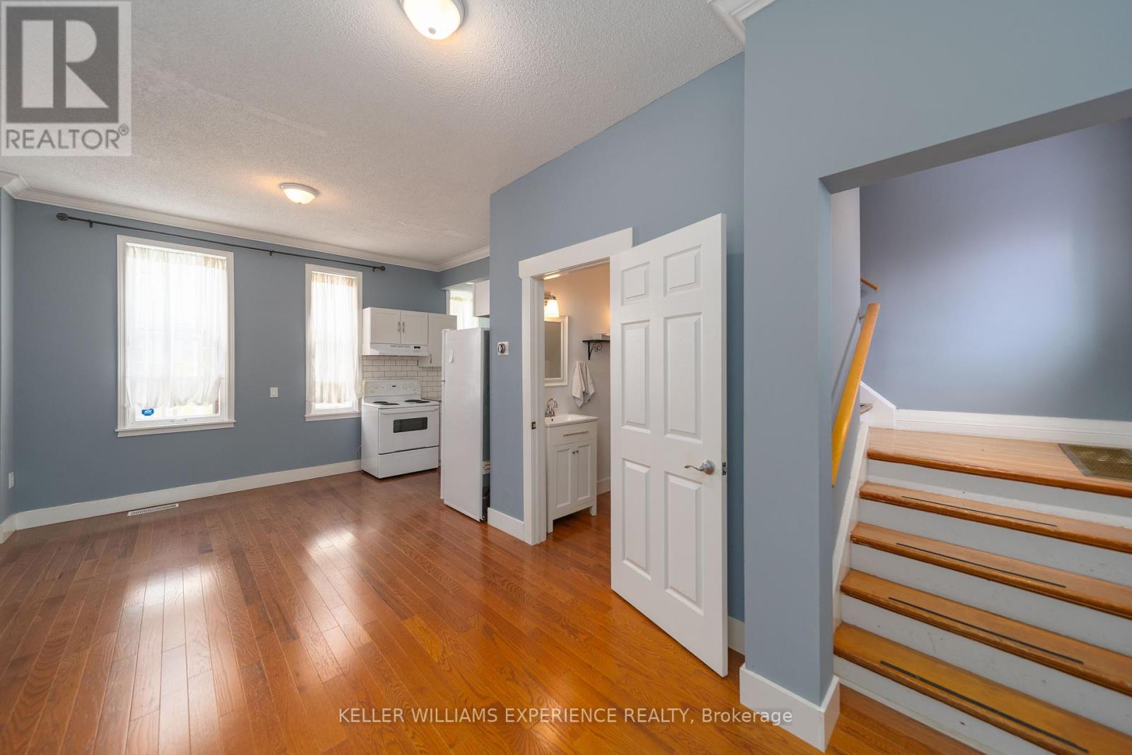 72 High Street, Barrie, Ontario  L4N 1W4 - Photo 32 - S12542790