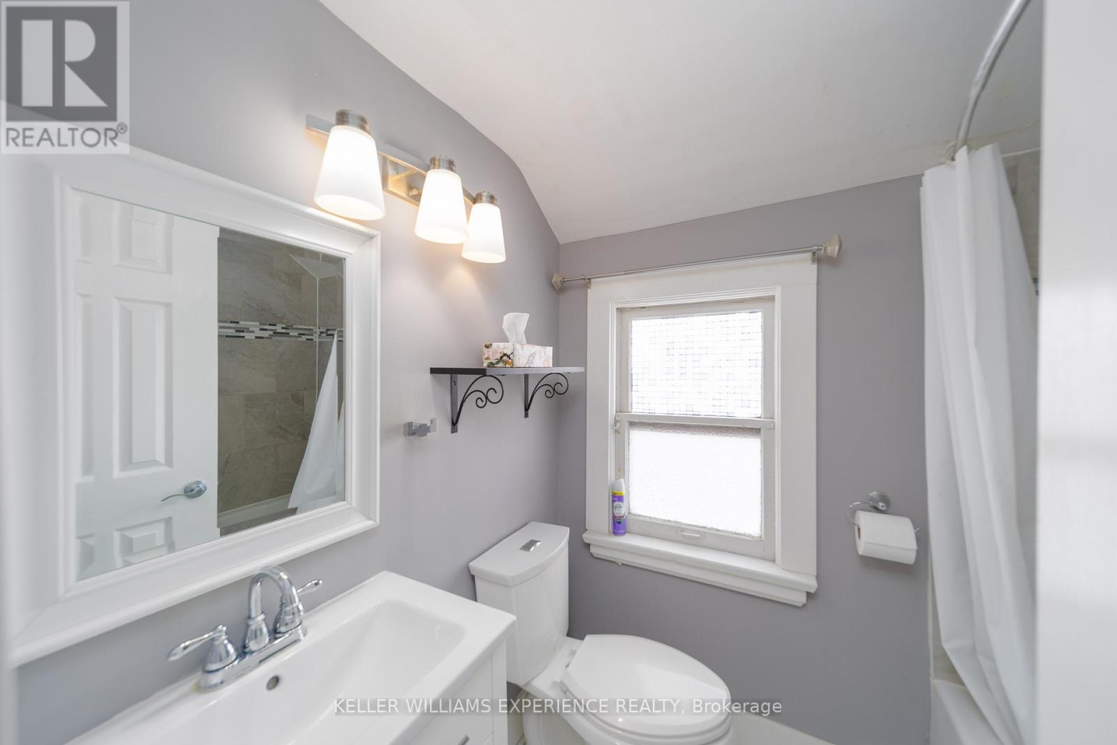 72 High Street, Barrie, Ontario  L4N 1W4 - Photo 37 - S12542790