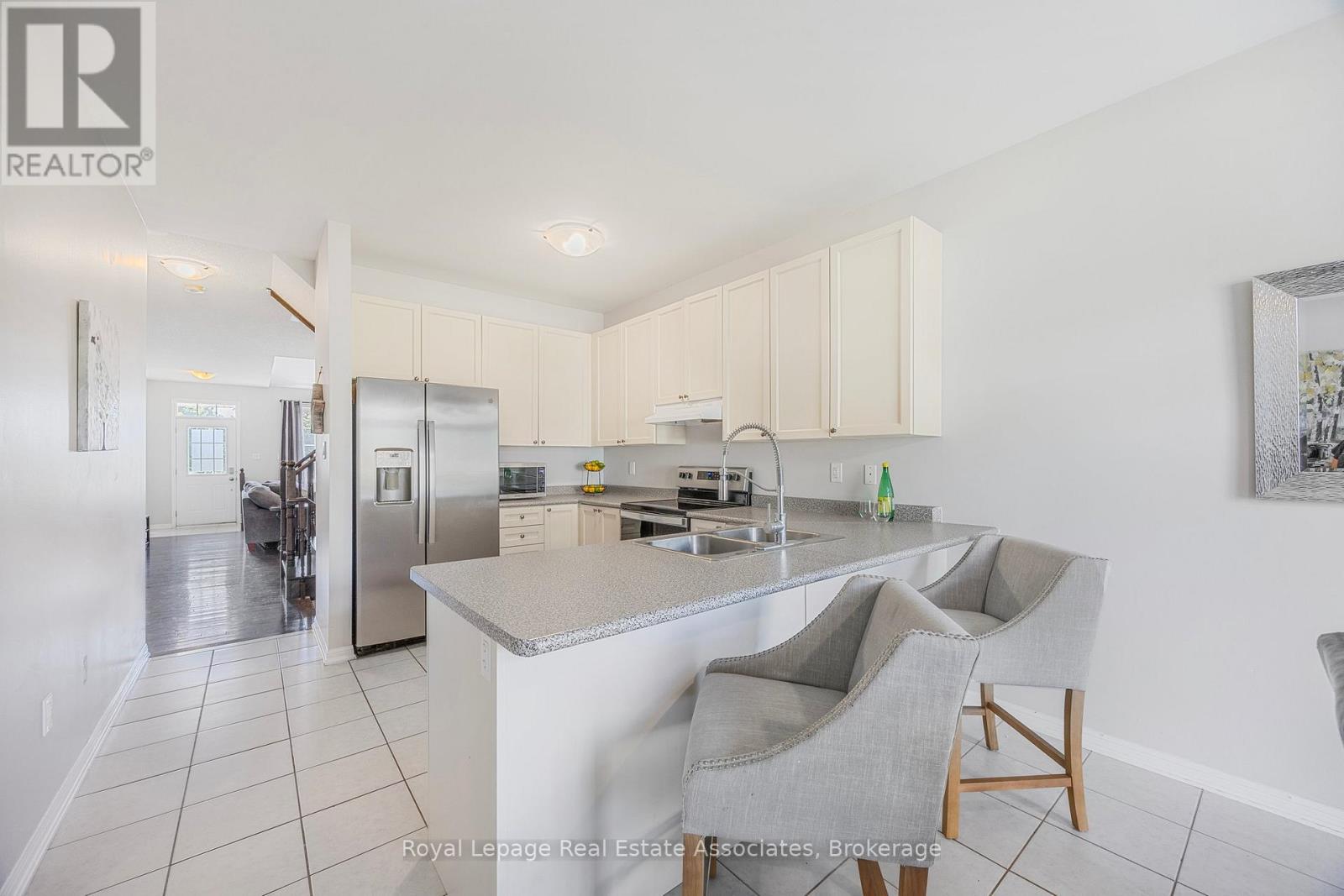 4 - 24 Providence Way, Wasaga Beach, Ontario  L9Z 0G3 - Photo 10 - S12542810