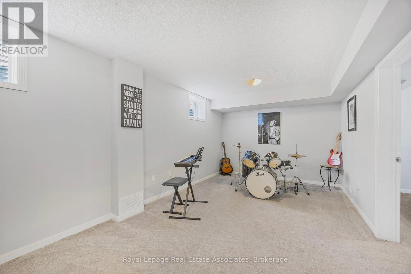 4 - 24 Providence Way, Wasaga Beach, Ontario  L9Z 0G3 - Photo 23 - S12542810