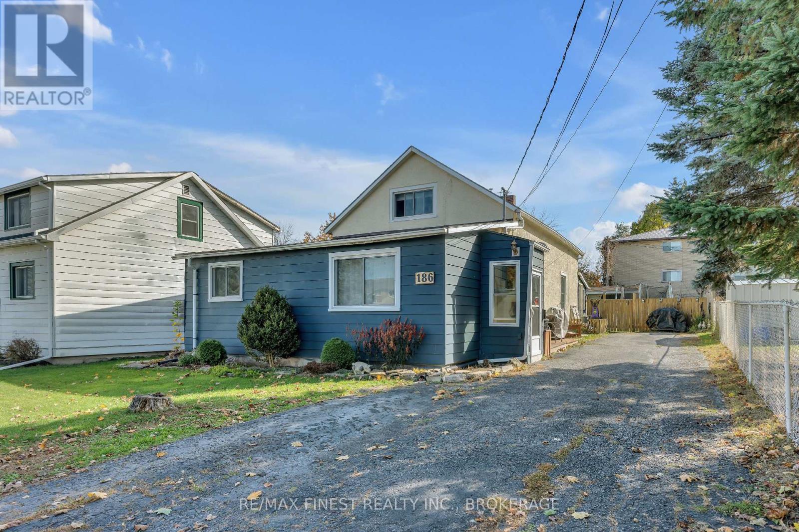 186 Thomas Street, Greater Napanee, Ontario  K7R 2H5 - Photo 2 - X12542912