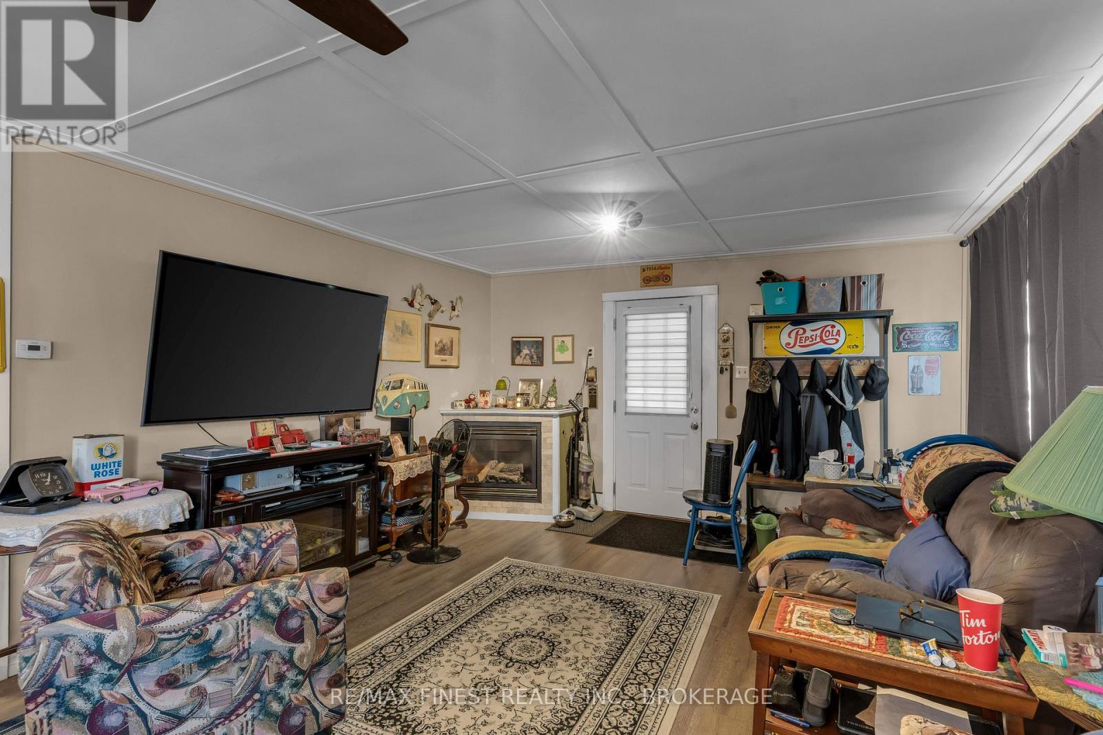 186 Thomas Street, Greater Napanee, Ontario  K7R 2H5 - Photo 4 - X12542912