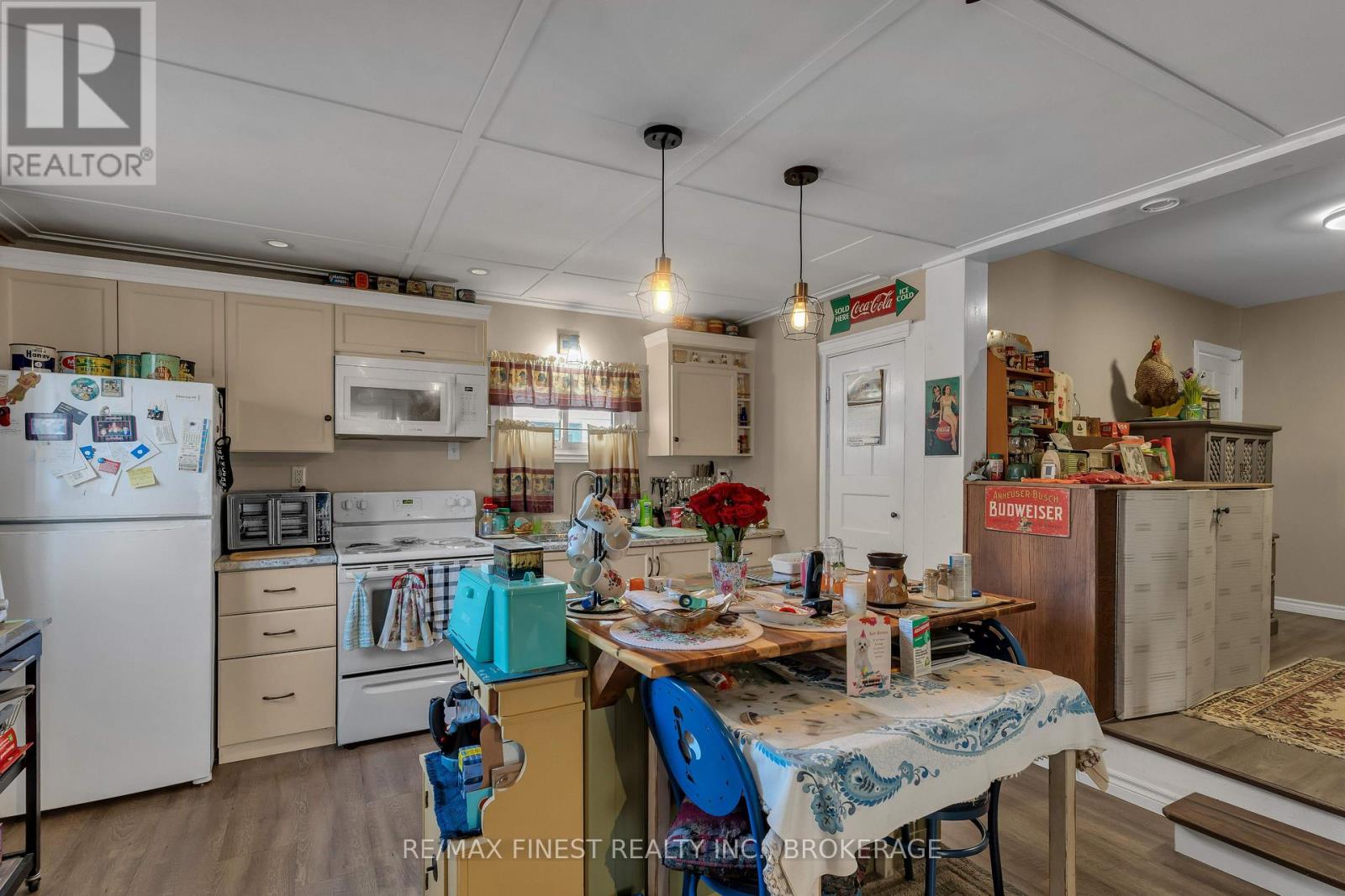 186 Thomas Street, Greater Napanee, Ontario  K7R 2H5 - Photo 7 - X12542912