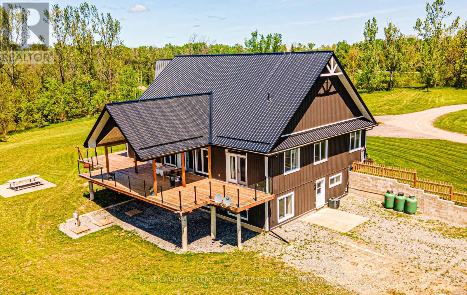 44 Ball Point Road, Kawartha Lakes, Ontario K0M 2C0 - Photo 10 - X12542890