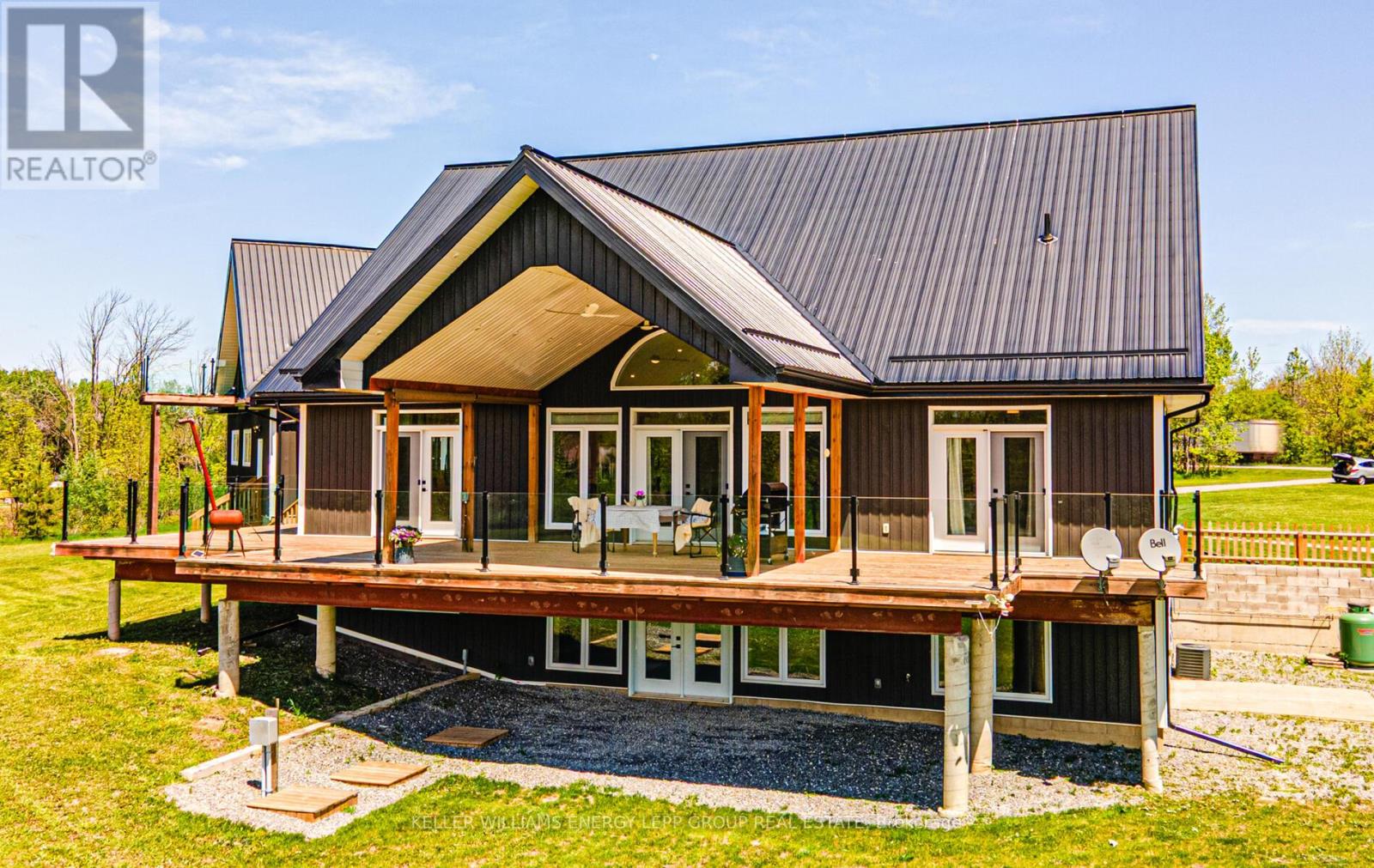 44 Ball Point Road, Kawartha Lakes, Ontario K0M 2C0 - Photo 2 - X12542890