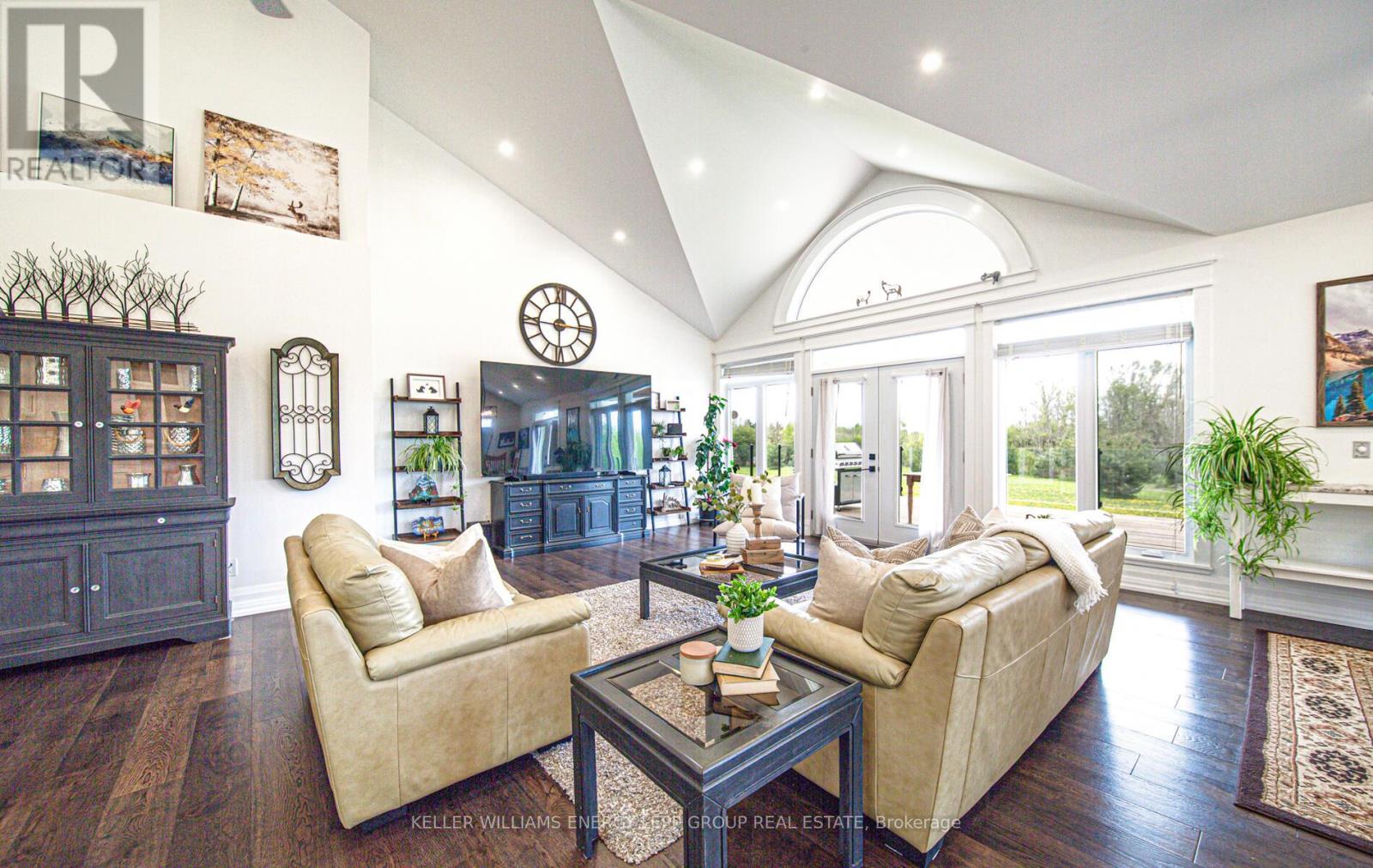 44 Ball Point Road, Kawartha Lakes, Ontario K0M 2C0 - Photo 28 - X12542890