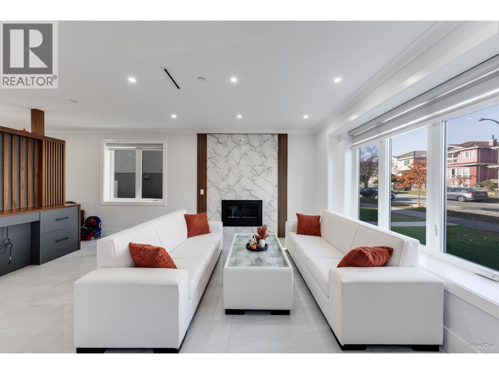 1 926 E 58th Avenue, Vancouver, British Columbia V5X 1W5 - Photo 4 - R3067235