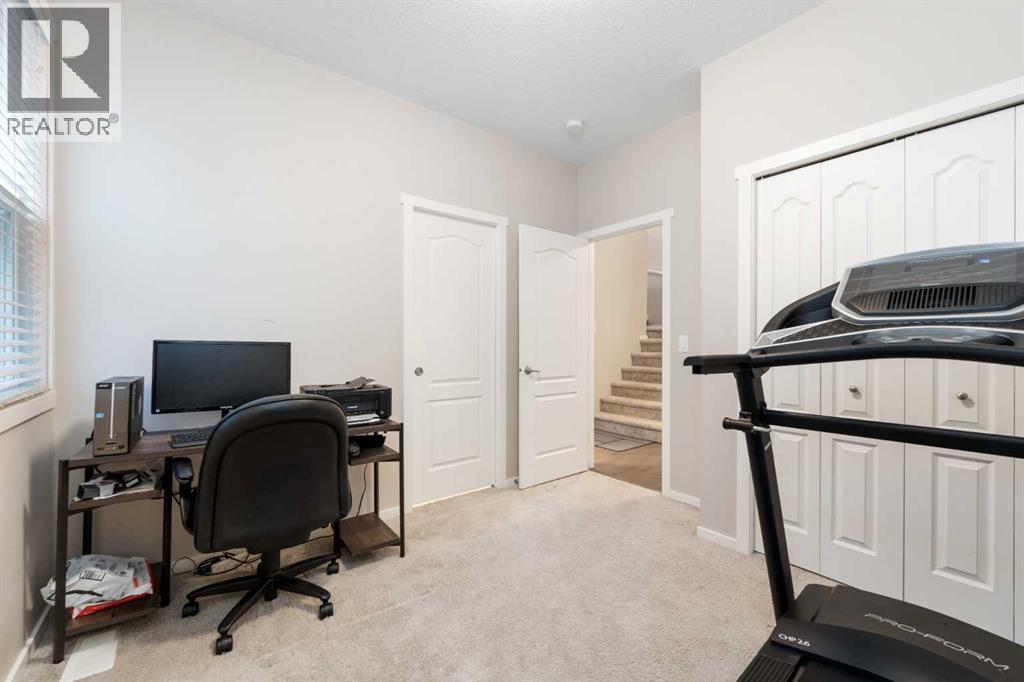 229 Kingsbury Close Se, Airdrie, Alberta  T4A 0R3 - Photo 5 - A2270006