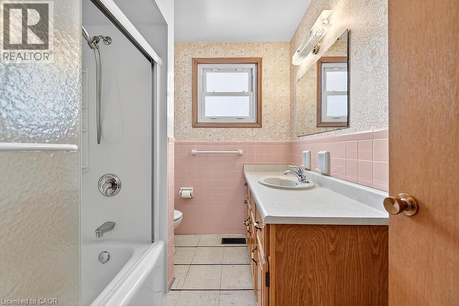 80 Tyrone Drive, Hamilton, Ontario  L9C 2M7 - Photo 17 - 40787511