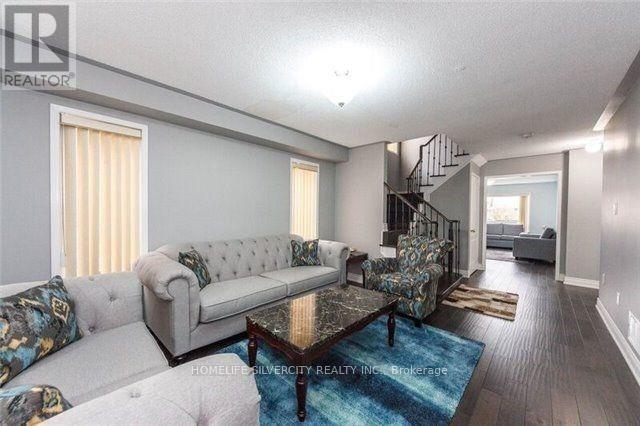 5 Allangrove Drive, Brampton, Ontario  L7A 2M4 - Photo 7 - W12542764