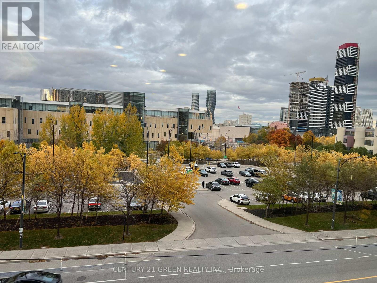 1406 - 365 Prince Of Wales Drive, Mississauga, Ontario  L5B 0G6 - Photo 23 - W12542822