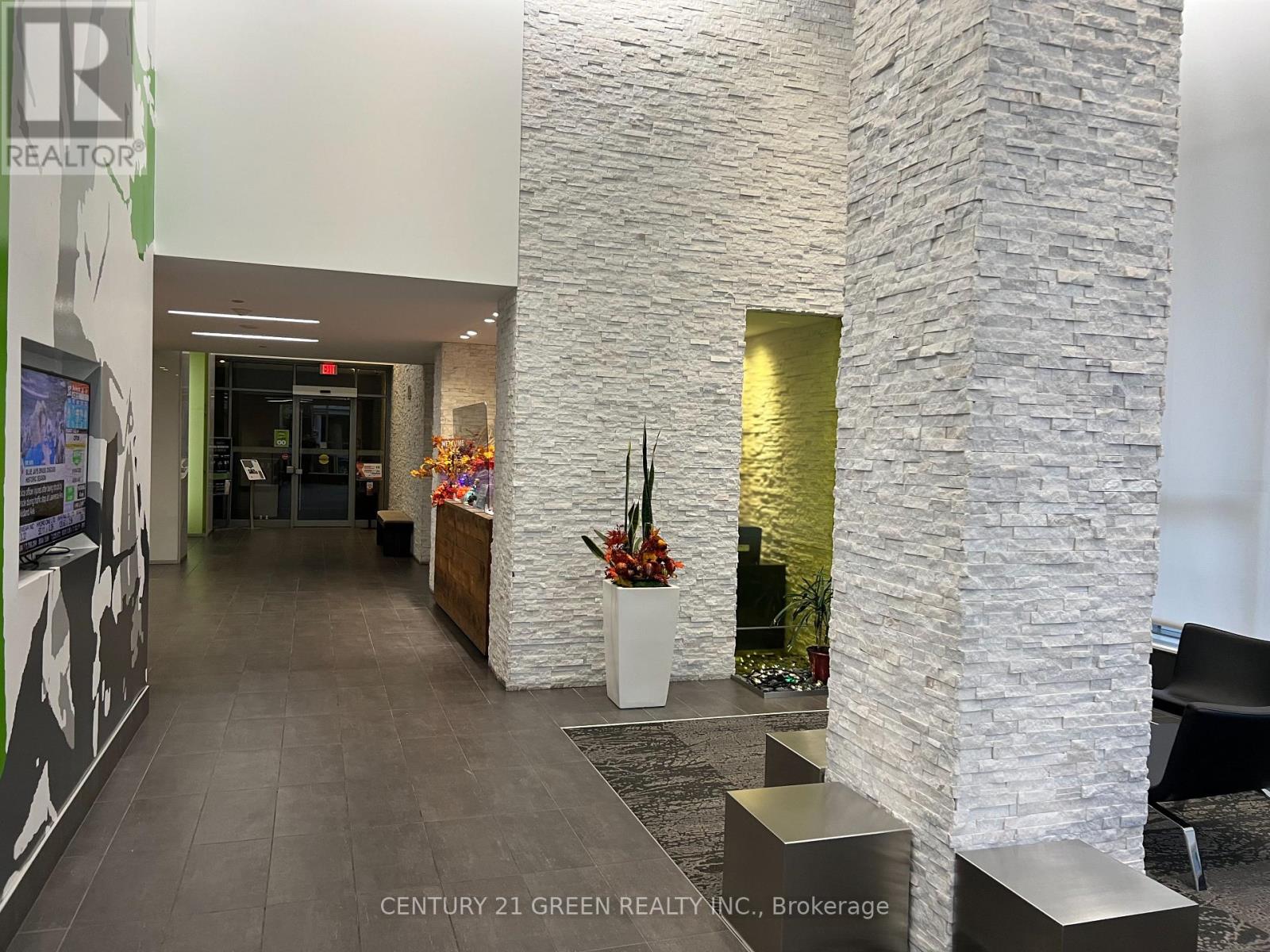 1406 - 365 Prince Of Wales Drive, Mississauga, Ontario  L5B 0G6 - Photo 25 - W12542822