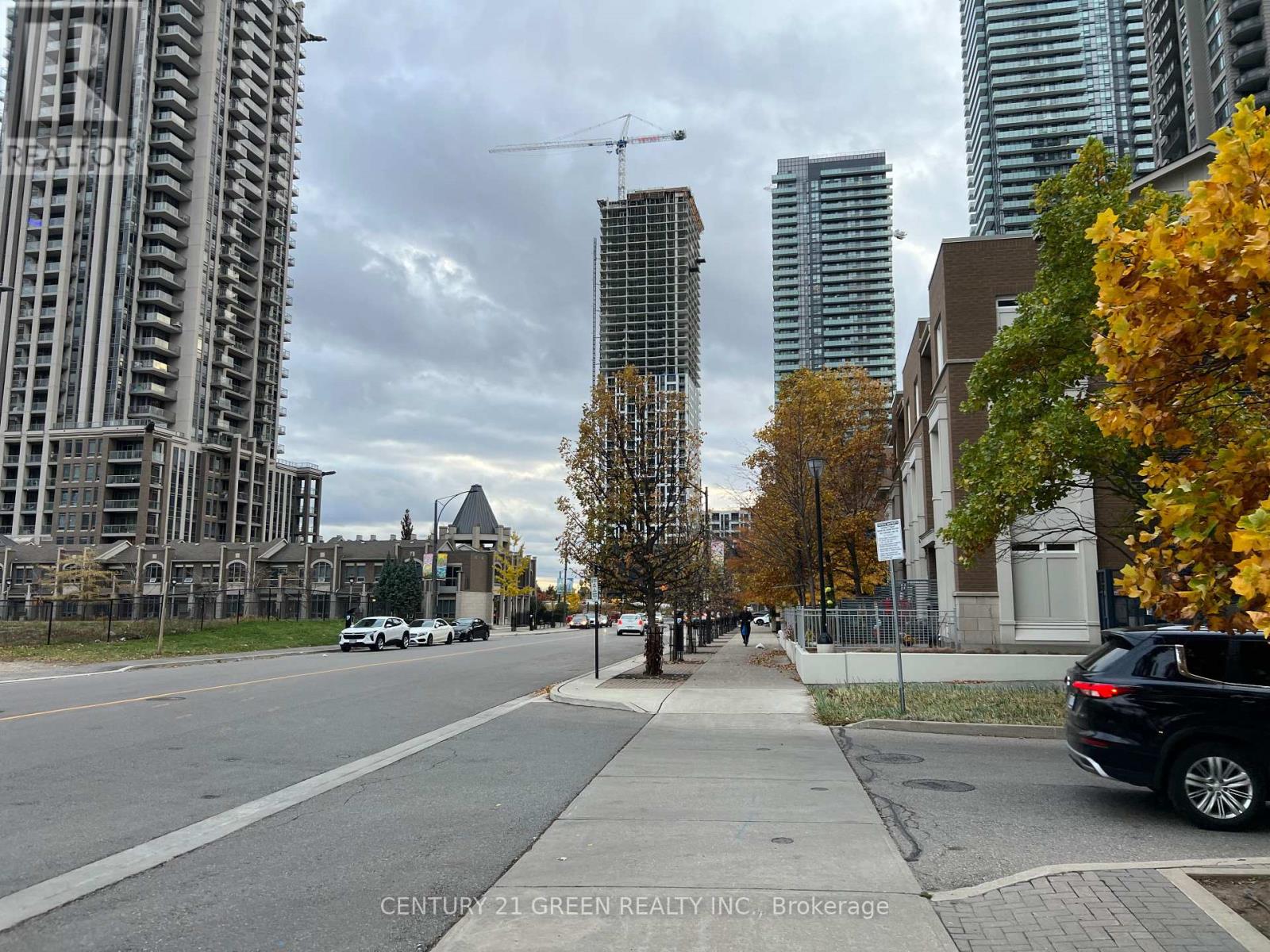 1406 - 365 Prince Of Wales Drive, Mississauga, Ontario  L5B 0G6 - Photo 28 - W12542822