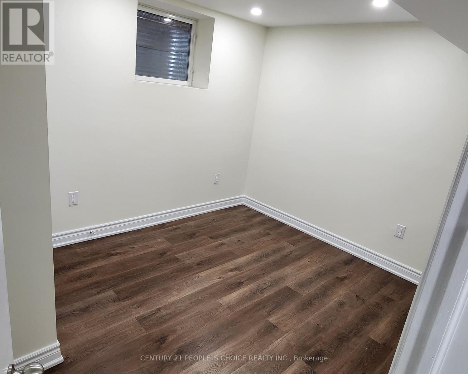 Bsmt - 21 Nightjar Drive, Brampton, Ontario  L7A 5A1 - Photo 16 - W12542832