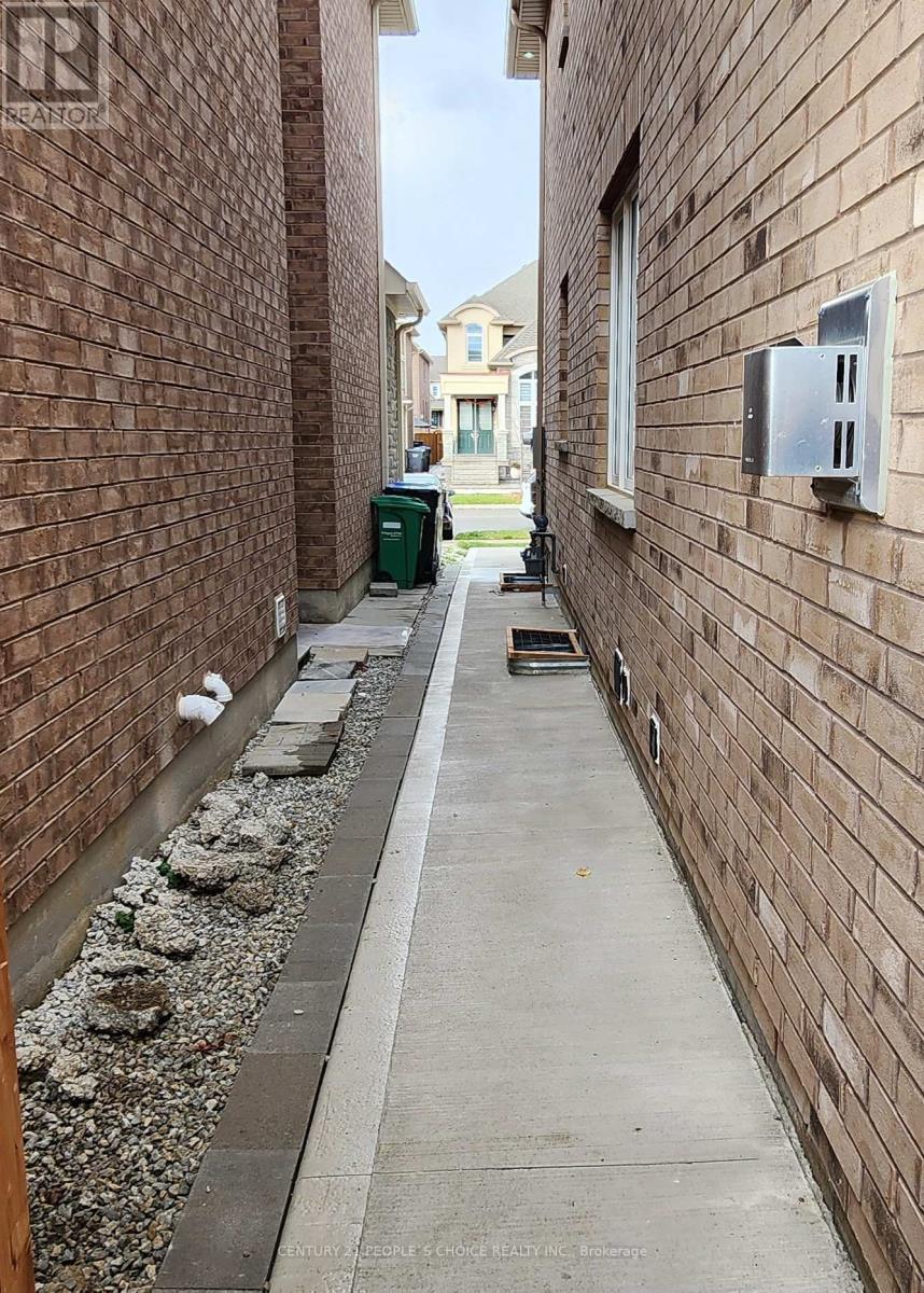 Bsmt - 21 Nightjar Drive, Brampton, Ontario  L7A 5A1 - Photo 4 - W12542832