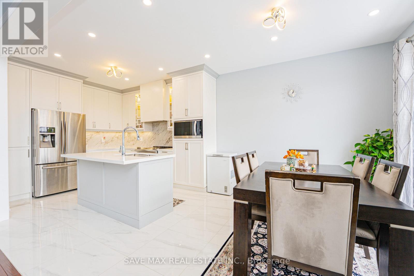 66 Southlake Boulevard, Brampton, Ontario  L6V 4P1 - Photo 11 - W12542836