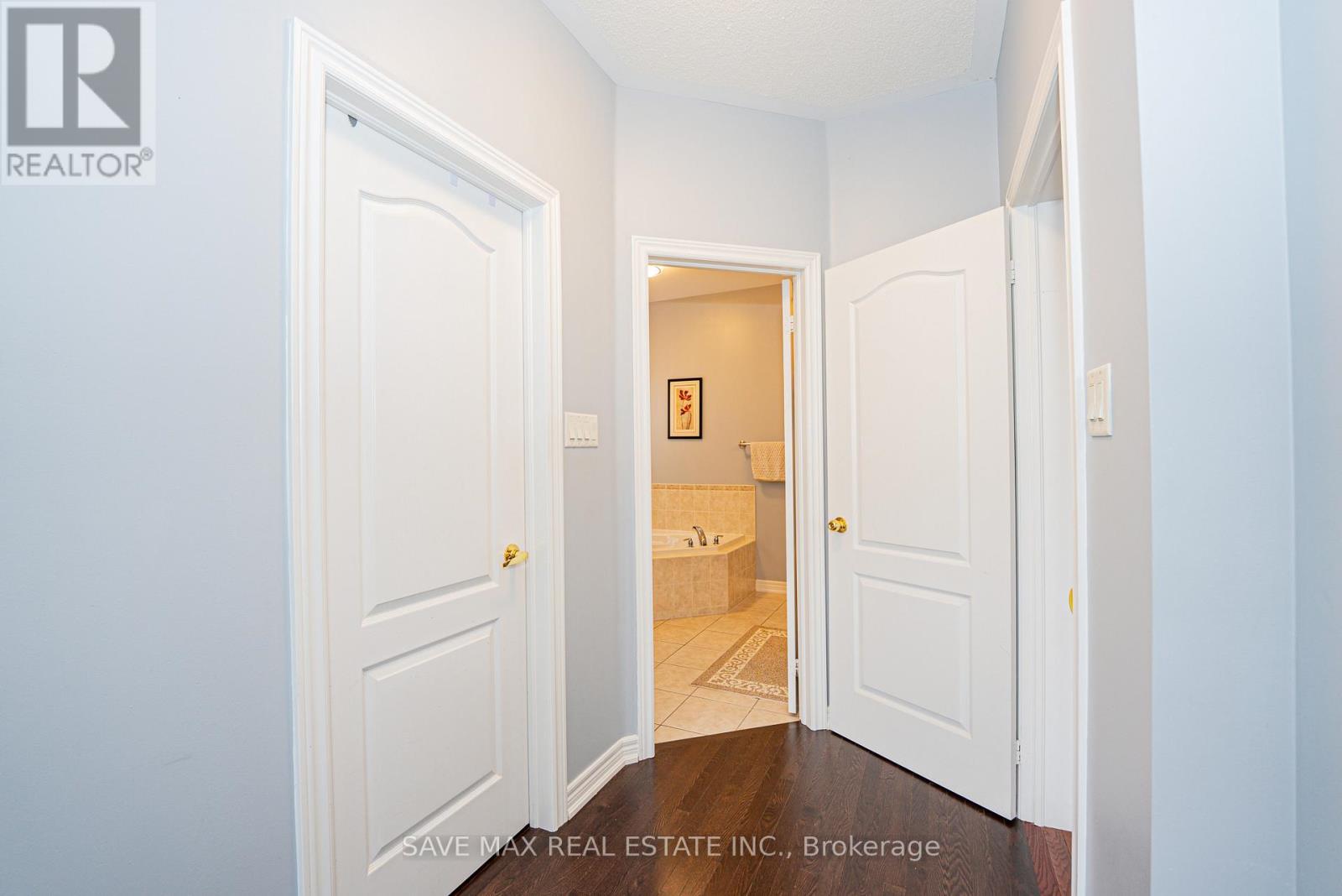 66 Southlake Boulevard, Brampton, Ontario  L6V 4P1 - Photo 18 - W12542836