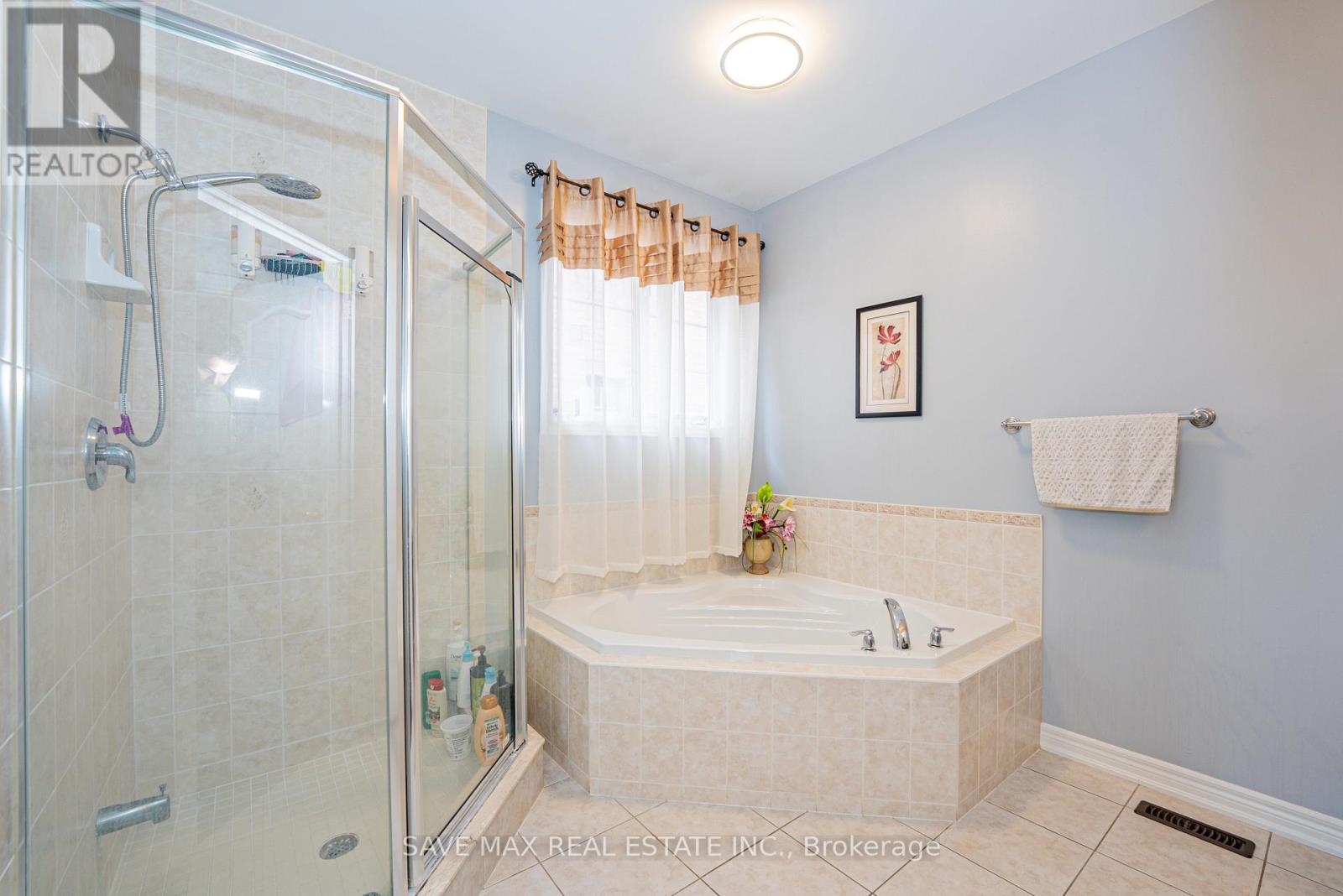 66 Southlake Boulevard, Brampton, Ontario  L6V 4P1 - Photo 19 - W12542836