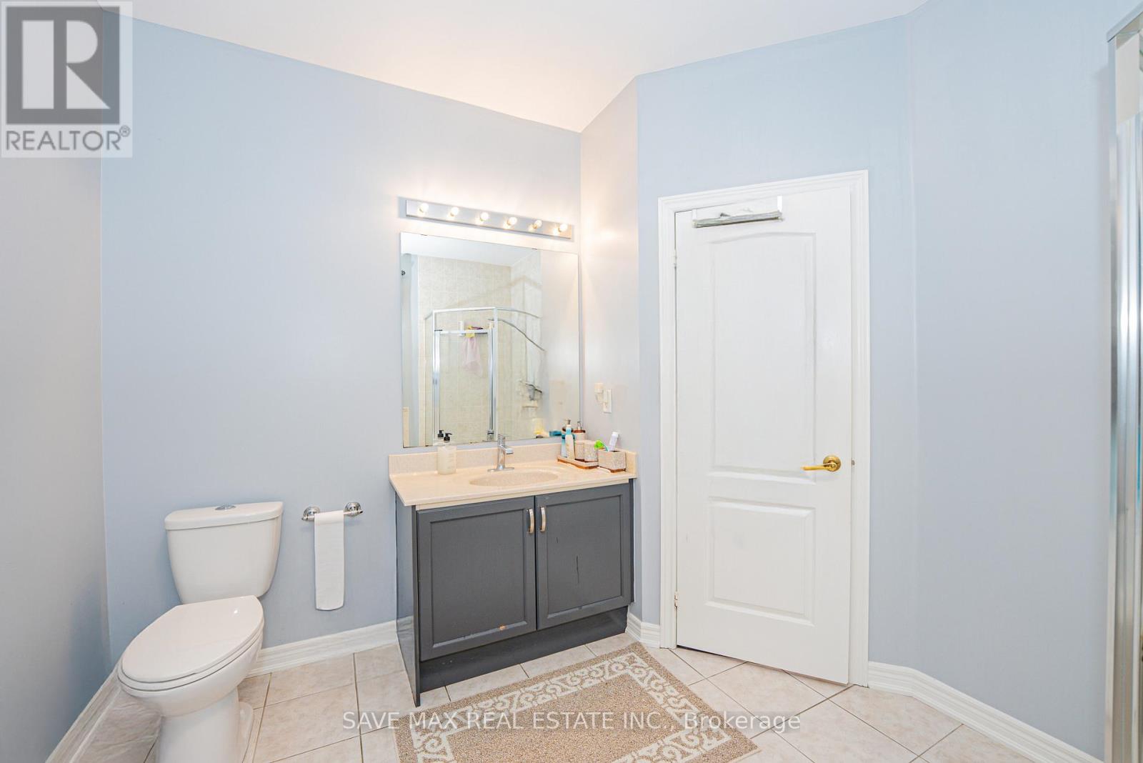 66 Southlake Boulevard, Brampton, Ontario  L6V 4P1 - Photo 20 - W12542836